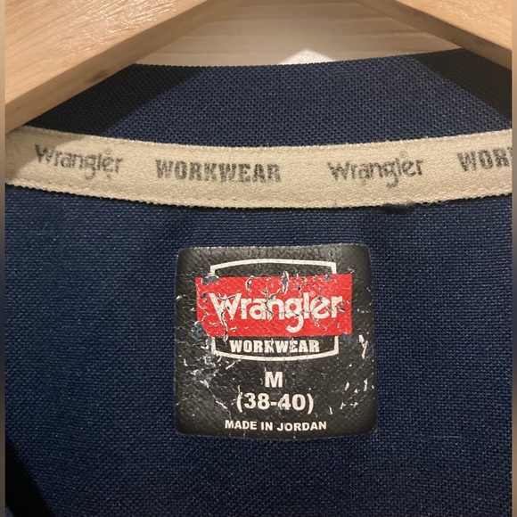 Wrangler Workwear Men’s Medium Dark Navy Short Sleeve Performance Tee - Picture 4 of 7